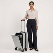 EverBest 22 Inch Sliver Suitcase Trolley Bag with Laptop Compartment | Hard Shell Cabin Luggage with Spinner Wheels & USB Port